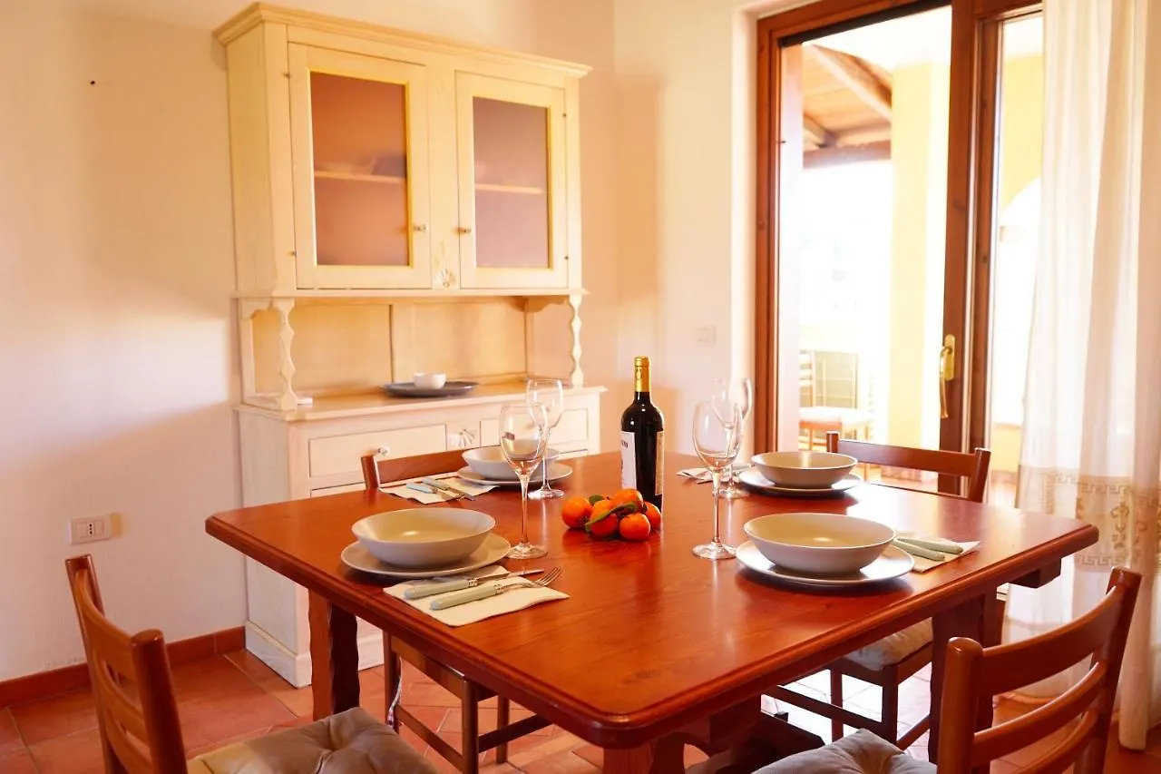 Mereu Central Apartment Villasimius Italia
