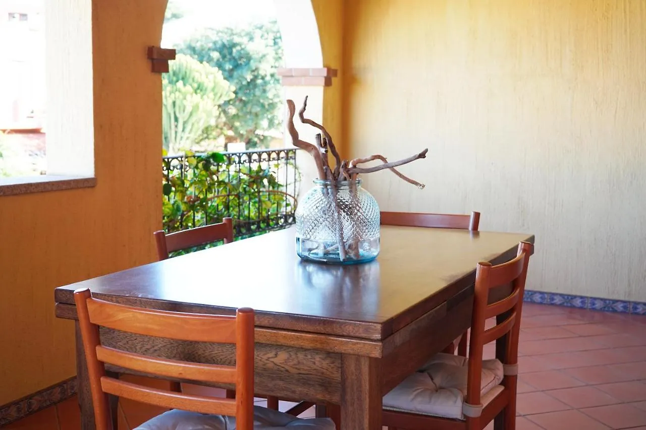 Mereu Central Apartment Villasimius Italia